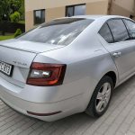 Kita automobilio nuotrauka